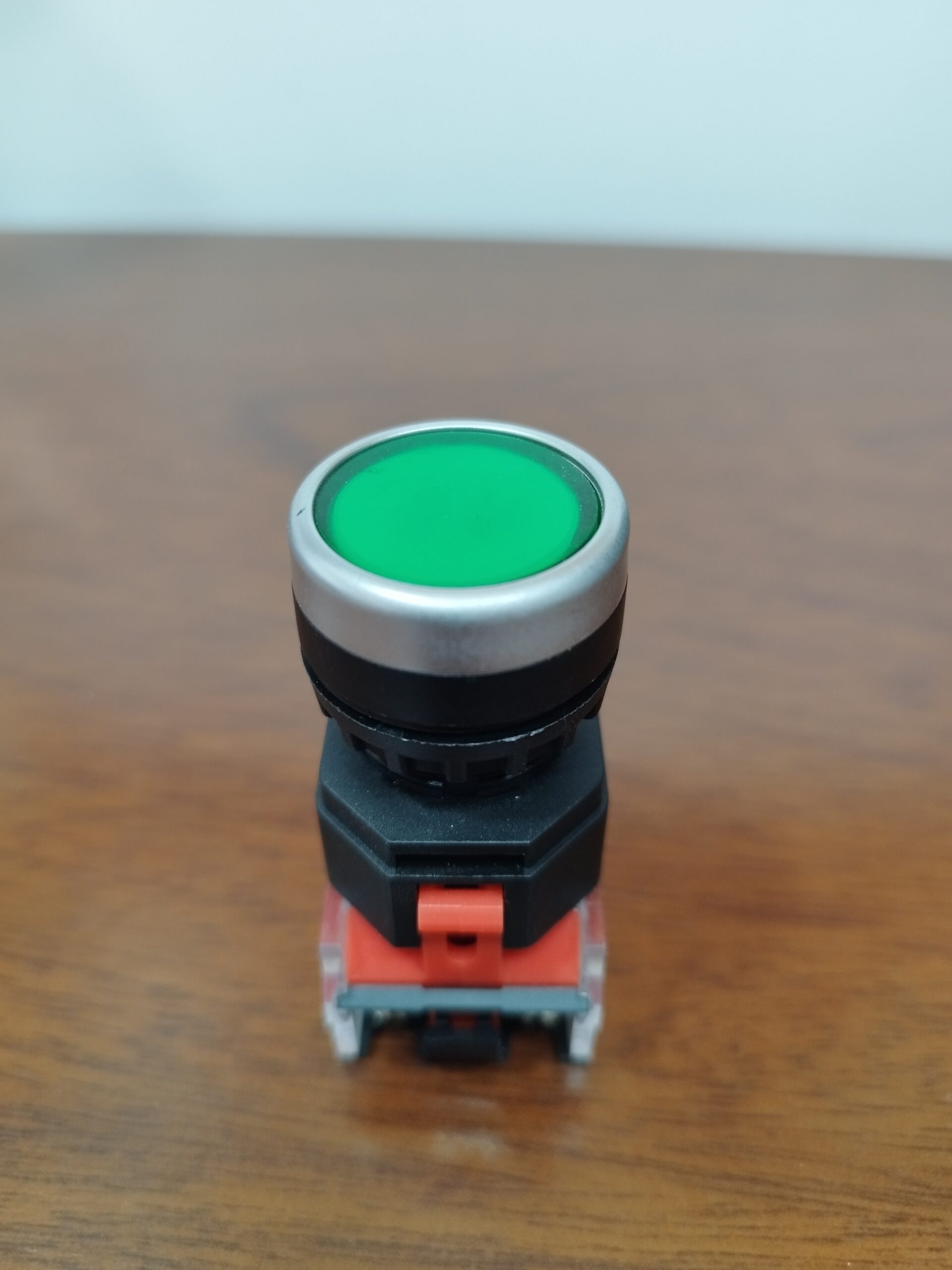 BOTON PULSADOR VERDE NO NC