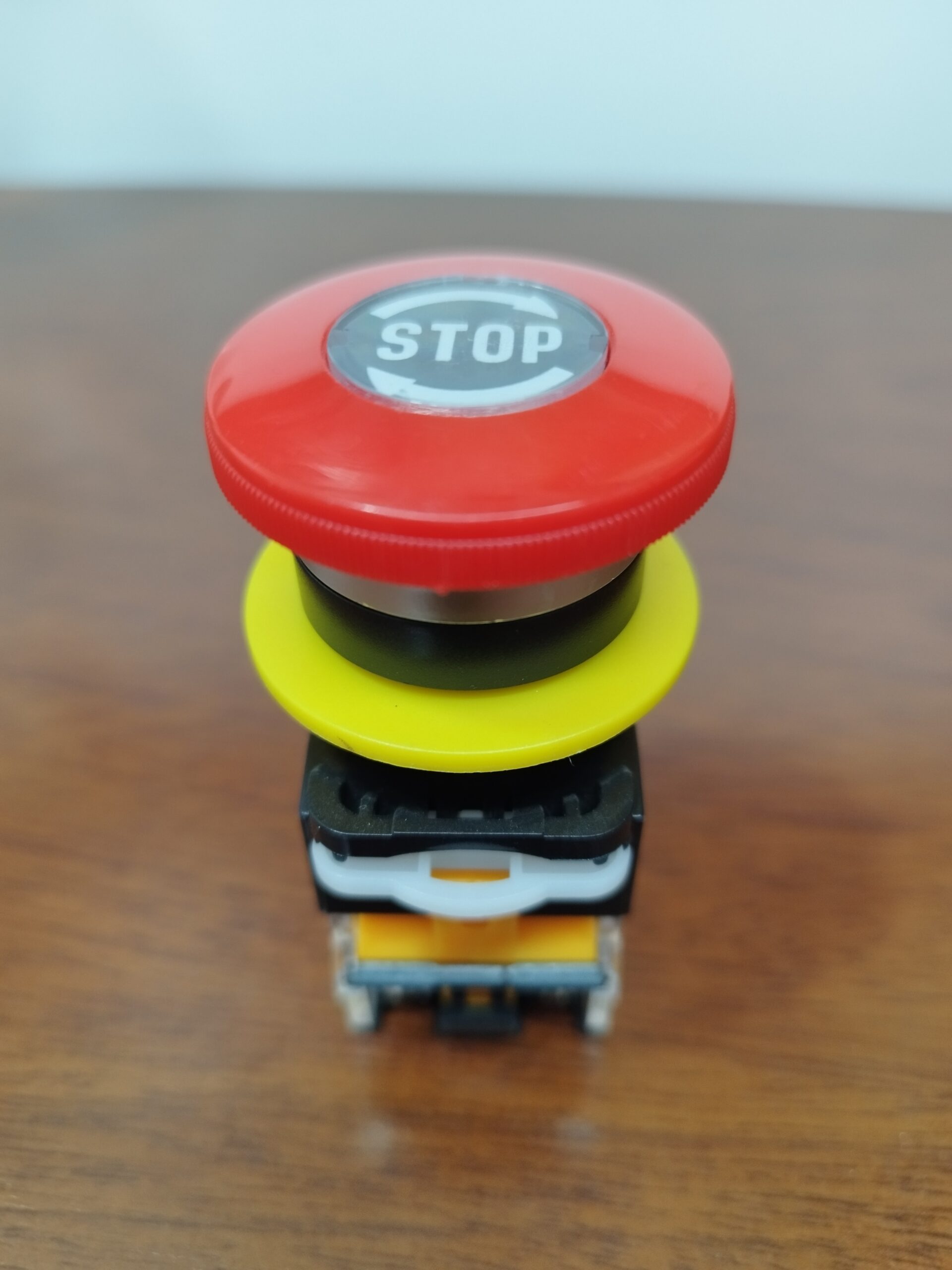 BOTON INTERRUPTOR STOP DE EMERGENCIA