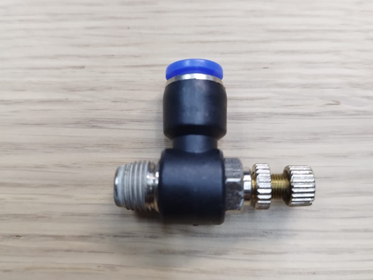REGULADOR DE FLUJO GRANDE CON CONECTOR RAPIDO PARA MAQUINAS 1390