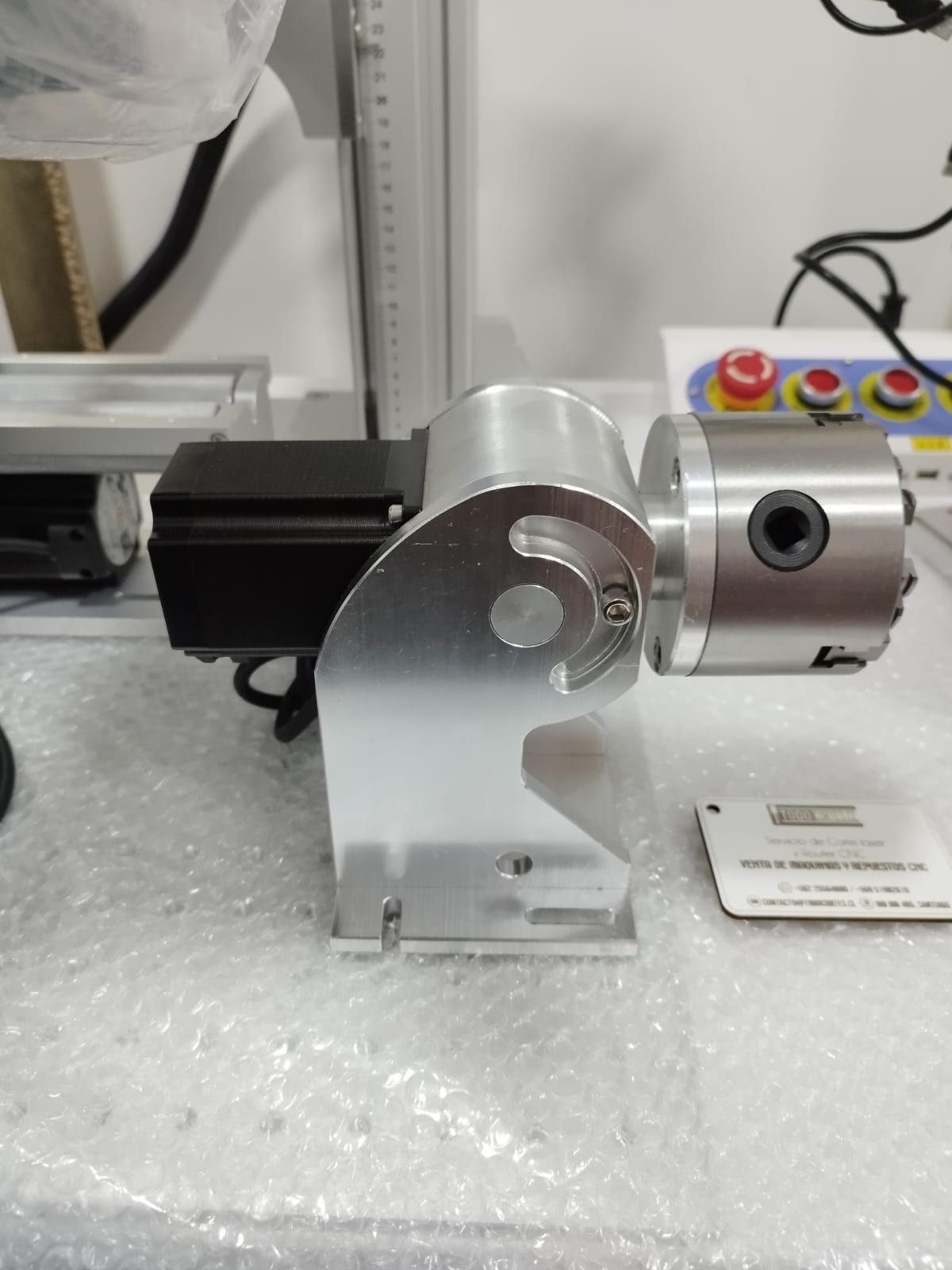 DISPOSITIVO ROTATIVO ESTANDAR PARA GRABADO LASER FIBRA OPTICA