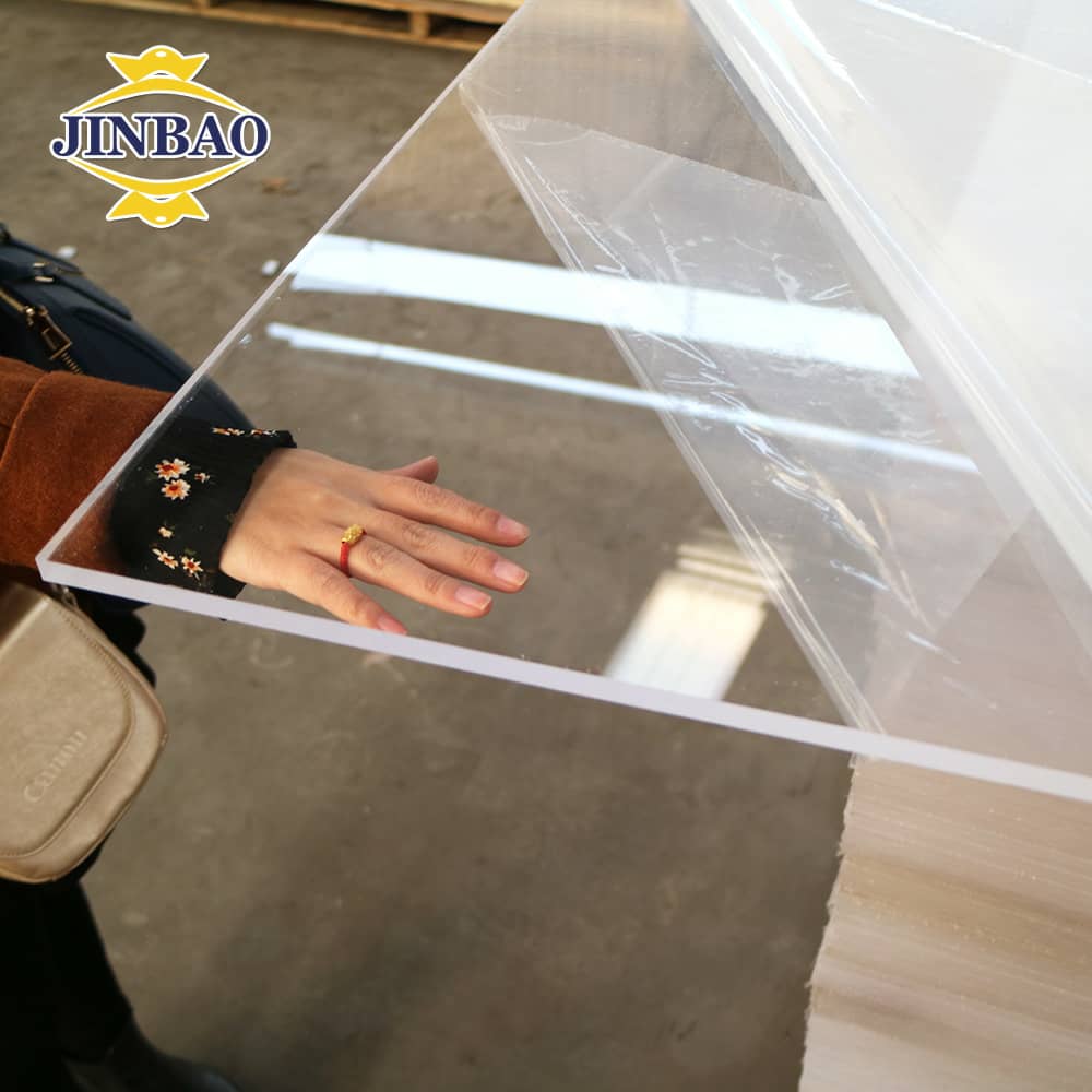 PLANCHAS DE ACRÍLICO TRANSPARENTE EN DISTINTOS FORMATOS Y ESPESORES